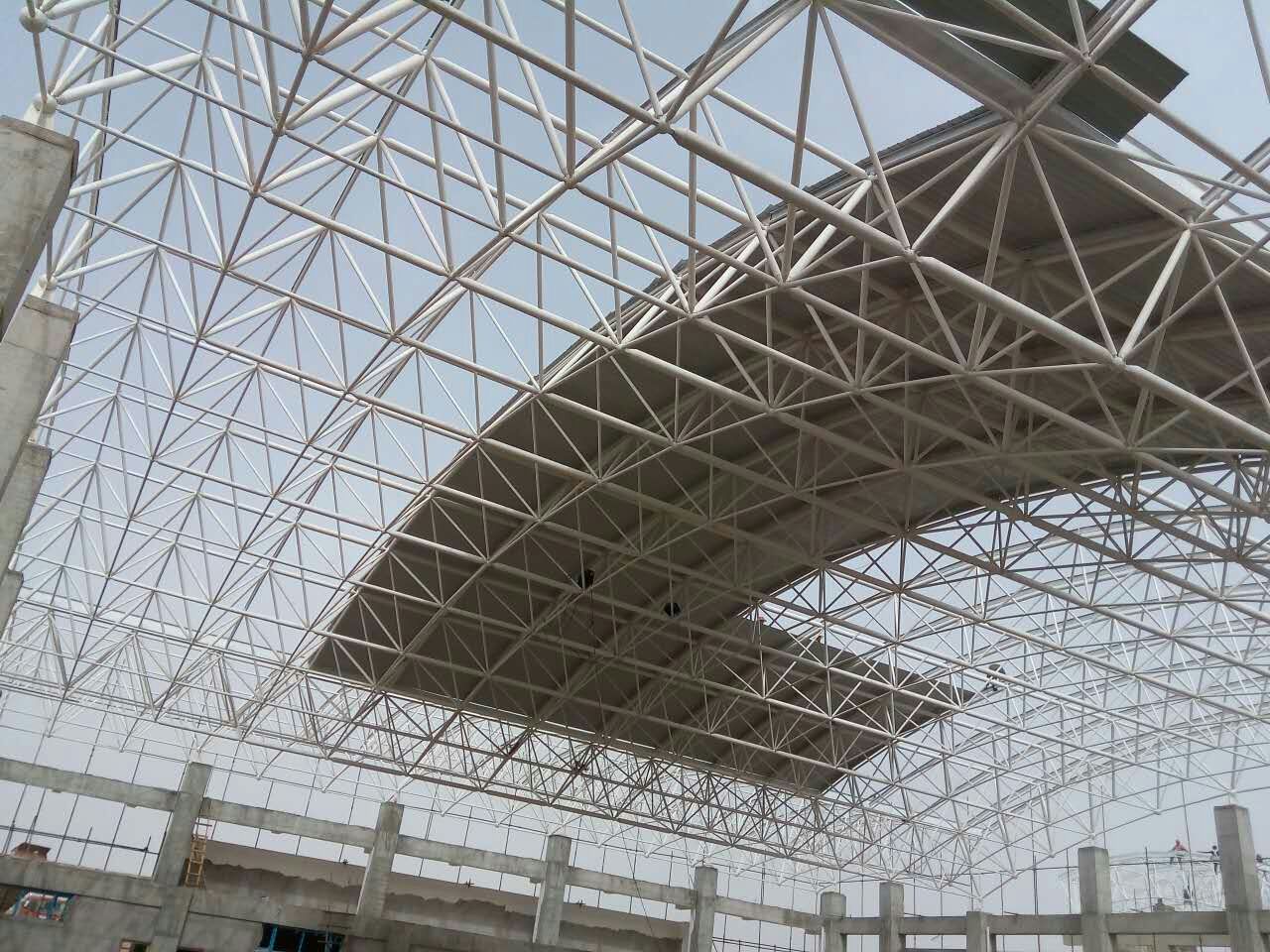 张家界青岛一汽网架